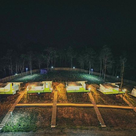 Отель สวนไร่รุ่งอรุณ Suan Rai Rungarun Ban Na Pa Paek Экстерьер фото